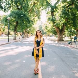 Meet your Posher, Julie